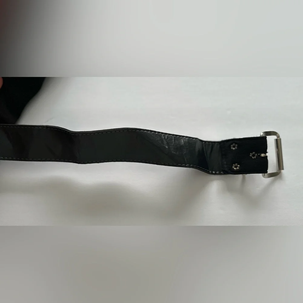 Vintage Rubina Black Cropped Belted Jacket. - Picture 11 of 11